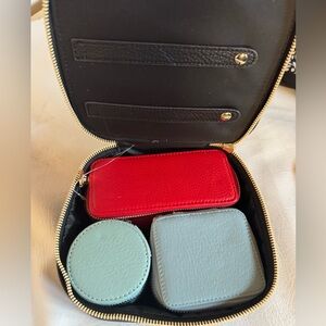 Aimee Kestenberg Cosmetic Bags & Cases for Women on Sale up to 90% Off: Poshmark Aimee Kestenberg Cosmetic Bags & Cases for Women on Sale up to 90% Off: Poshmark